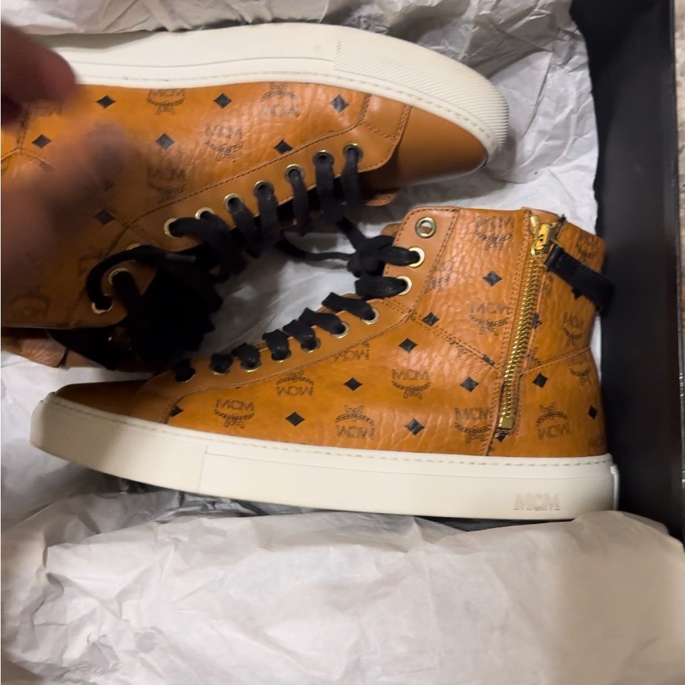 Men mcm shoes